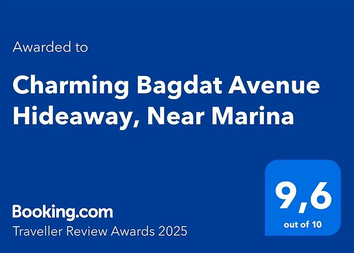 Charming Bagdat Avenue Hideaway, Near Marina